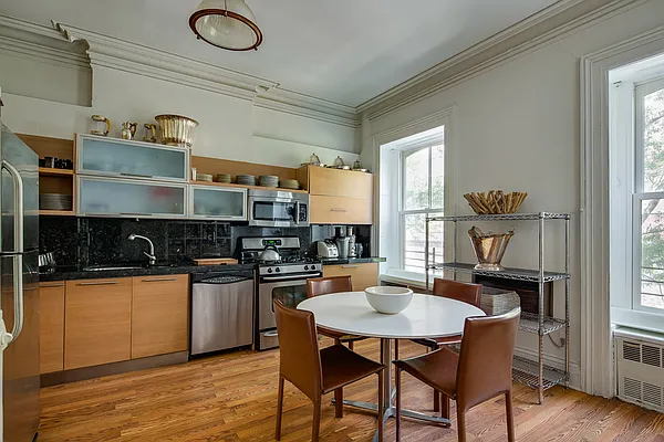 Rented by Stribling | media 18