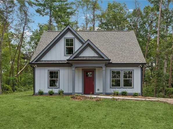 399 Dell Moore Rd, Marble Hill, GA 30148