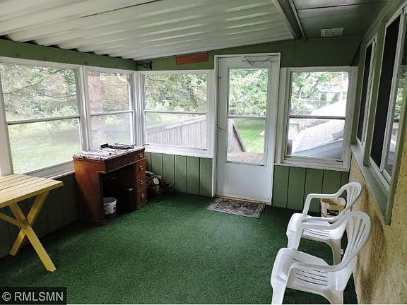 4th image of 2555 Dellwood St