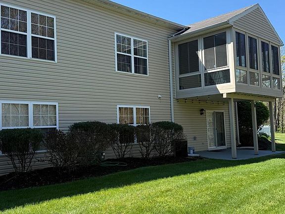 5th image of 151 Peregrine Ln