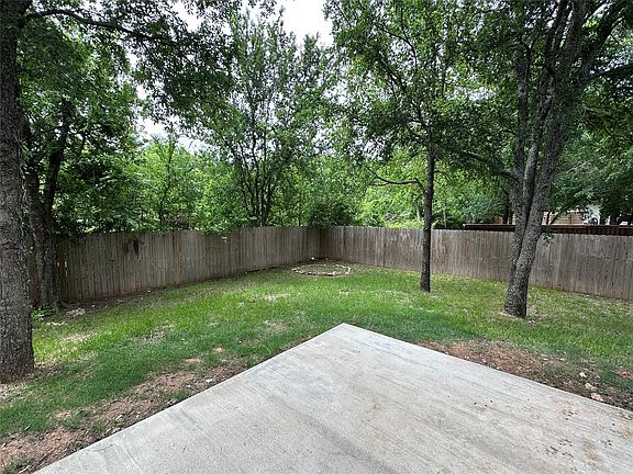 2nd image of 1212 Bowman Ridge Rd