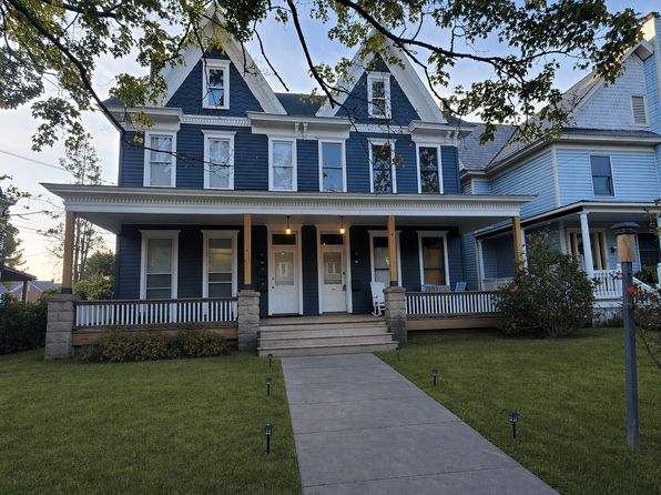 110 Analomink St APT 2