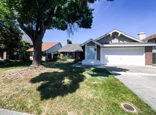 1455 Everett Way, Roseville, CA 95747