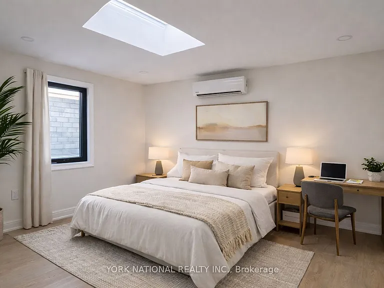 3455 Yonge St #2 — Photo 5