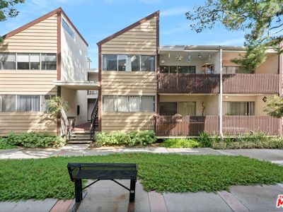 5950 Canterbury Dr APT J219, Culver City, CA, 90230