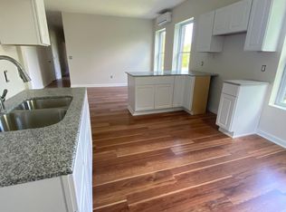 729 Monteagle St #3, Niagara Falls, NY 14305