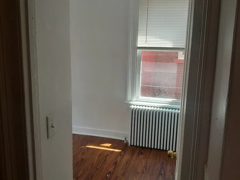 118-120 Babcock St — Photo 6