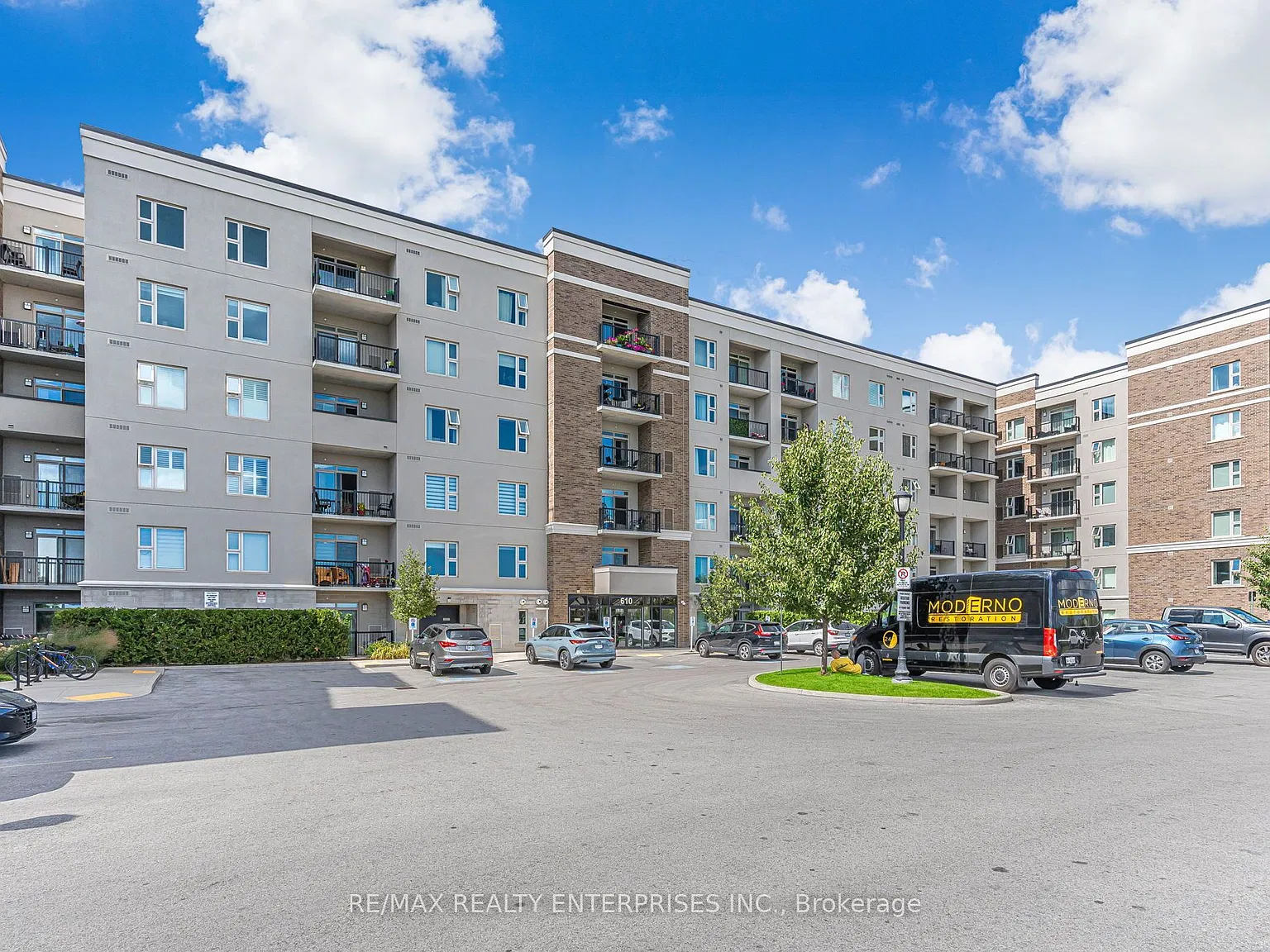 2 bed, $2,700 — Photo 2