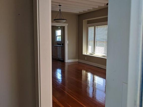 3rd image of 2509 S L St