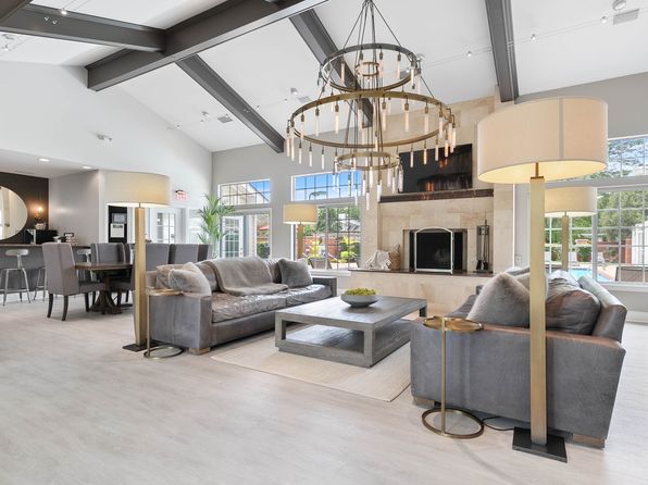 1373 Ivy Ln #500056989