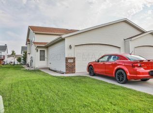 4284 39th Ave S, Fargo, ND 58104