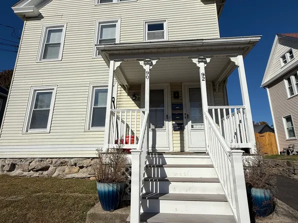 92 Allen St, Groton, CT 06340