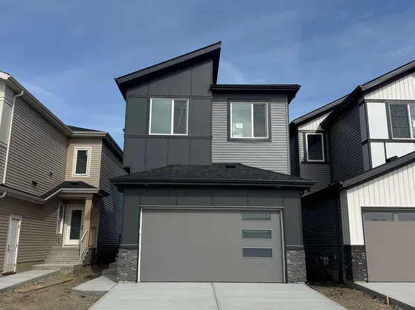 792 Bank Dr, Leduc, AB T9E 1W1