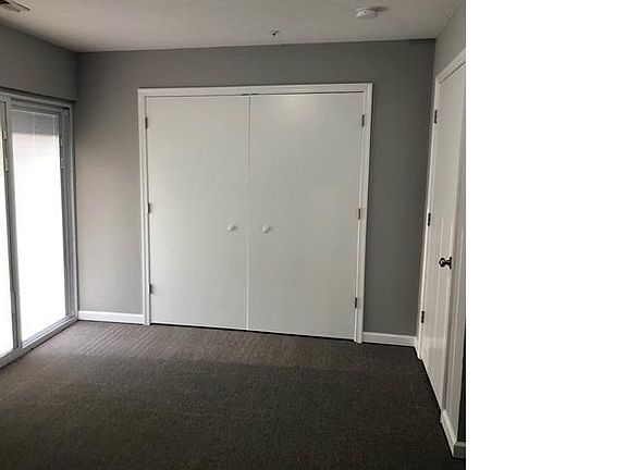 5th image of 323 Woodland Green Ct