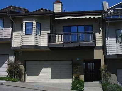 1871 Grand View Drive