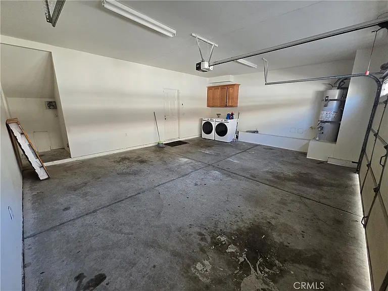 8026 Telegraph Rd — Photo 23
