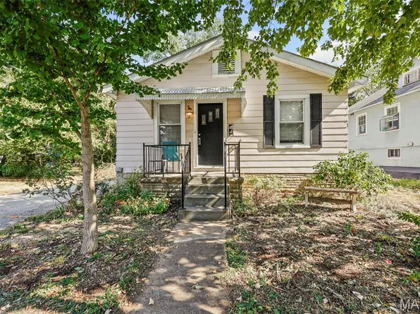 426 S Maple Ave, Saint Louis, MO 63119