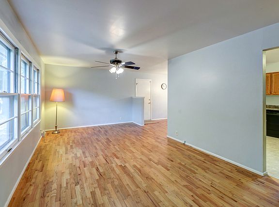 5th image of 1727 Crescent Dr