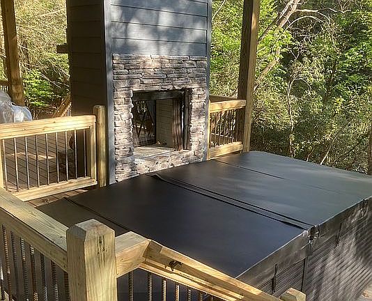 5th image of 200 Neshoba Ct E