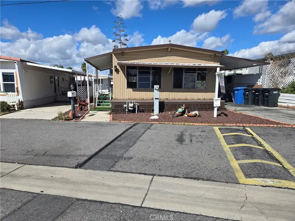 1700 State St #56, Hemet, CA 92543