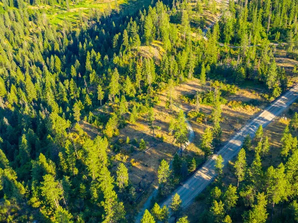 4330192100 Horseshoe Lake Rd, Deer Park, WA 99006