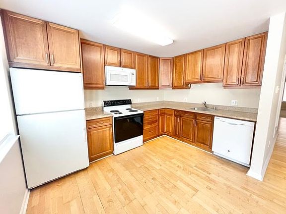 5th image of 3445 Geary Blvd APT 211
