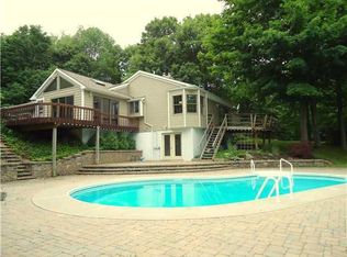 622 Holt Rd, Webster, NY 14580