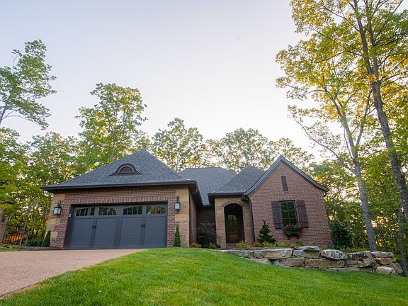 5th image of 25 Kingsbridge Ln