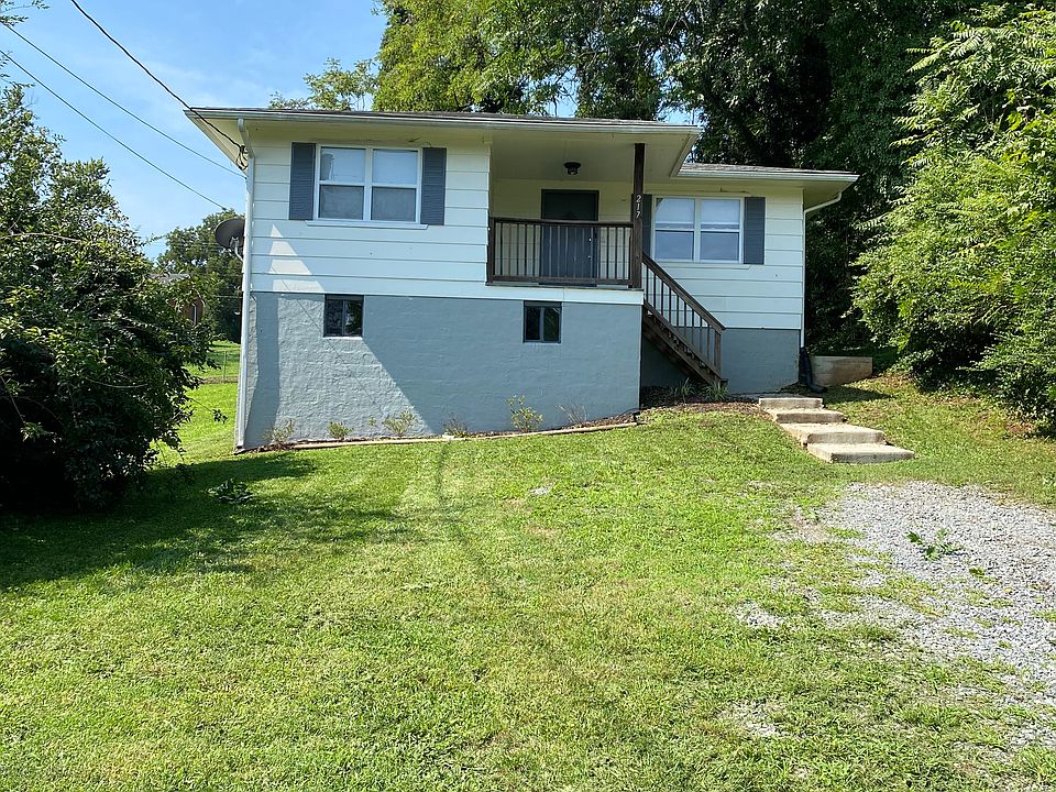 1st image of 217 Amelia St