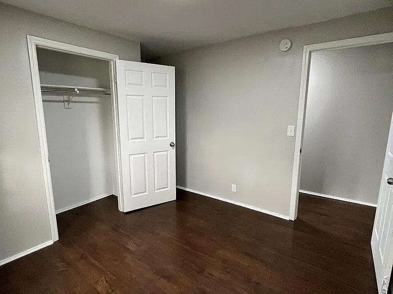 2219 Albion St #C — Photo 16