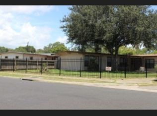 3742 Lincoln St, Corpus Christi, TX 78415