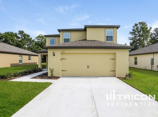 1066 Mansfield Rd, Tavares, FL 32778