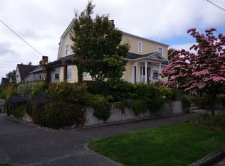 2703 NW 73rd St, Seattle, WA 98117