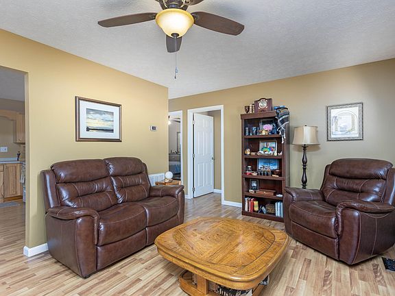 5th image of 1174 Crosby Ln