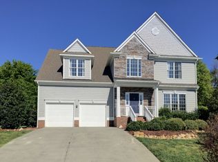 618 Red Cedar Cir, Durham, NC 27712