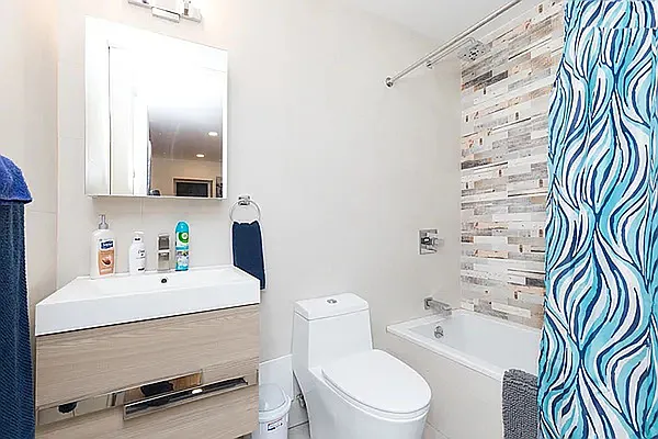 Rented by REAL New York | media 7