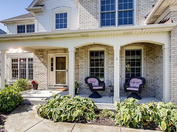2nd image of 12144 S Winterberry Ln