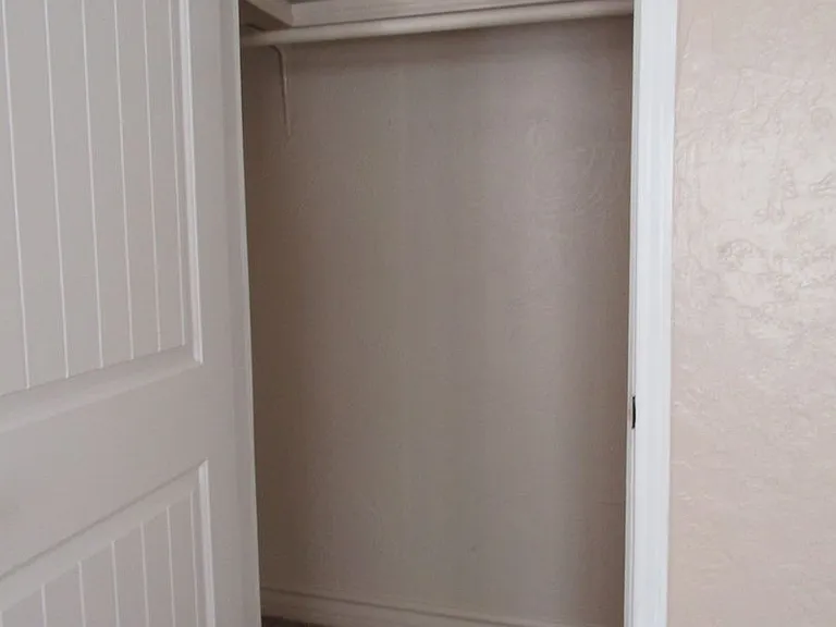 1206 NW Oak Ave — Photo 16
