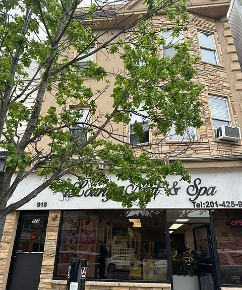 918 Broadway #3F — Photo 1