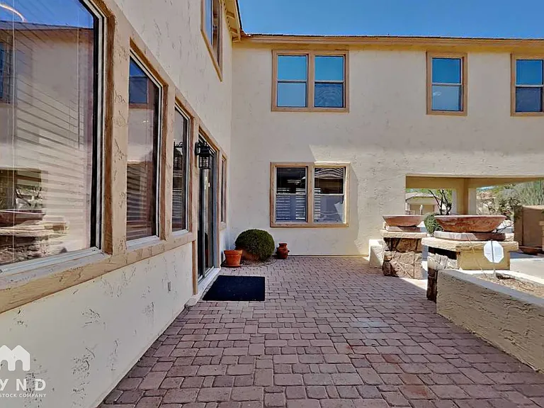 2433 W Horsetail Trl — Photo 33