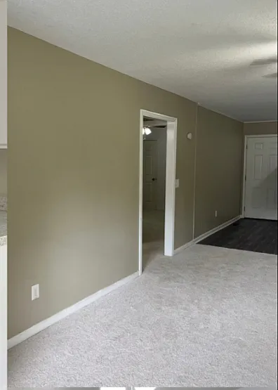 3140 Plantation Dr #B — Photo 7