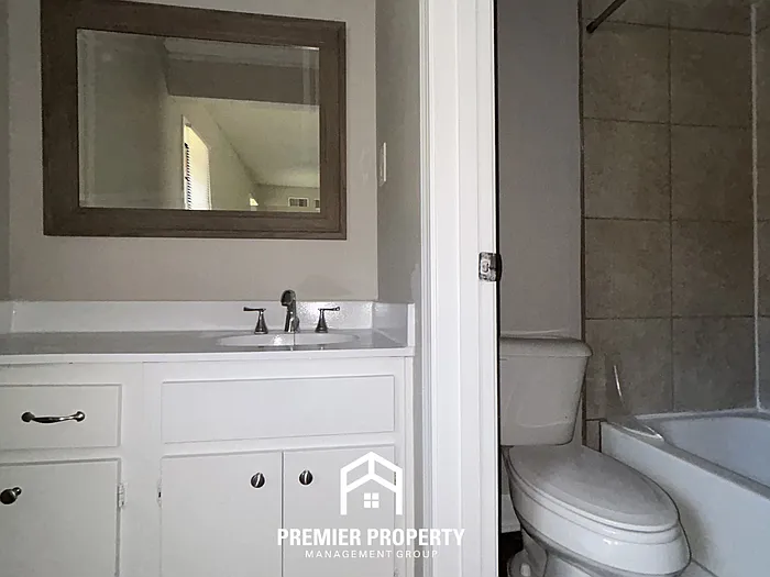 7429 Palgrave Ln — Photo 12