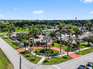 1480 NE 10th St, Homestead, FL 33033