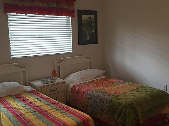 5th image of 300 Cavallini Dr