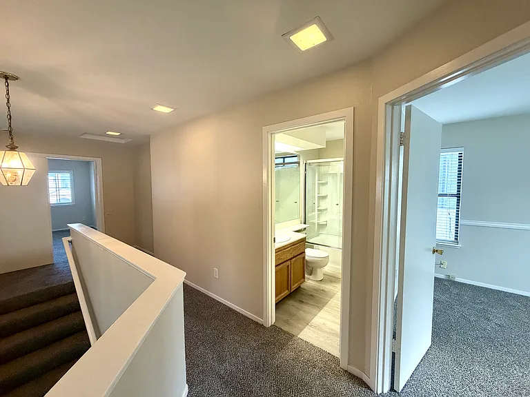 661 Mockingbird Ln — Photo 16