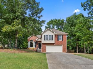 20 Vineyard Way, White, GA 30184