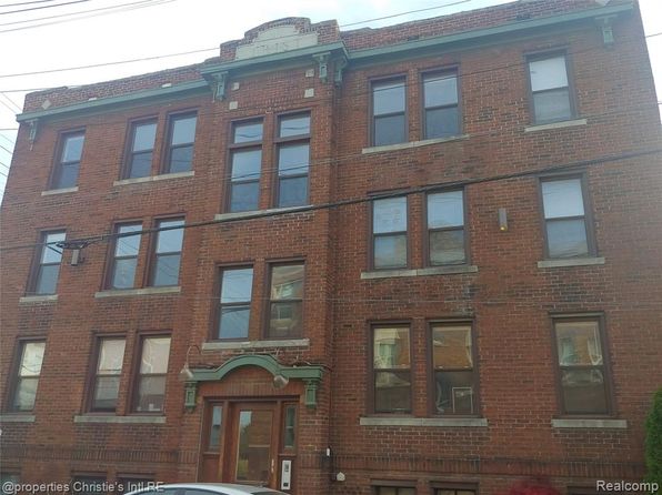 1535 W Canfield St #5