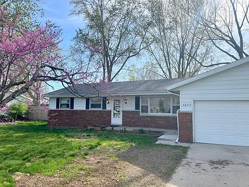 4059 Woodland Ln Photo 1