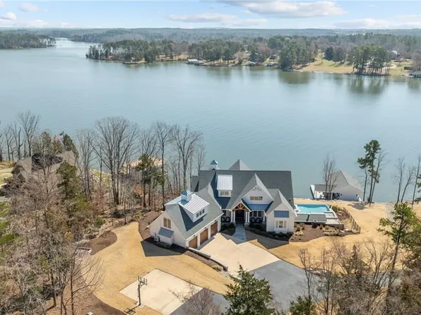 992 Estate Rd, Semora, NC 27343