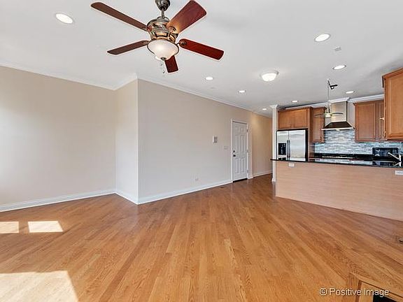 4th image of 1618 N Campbell Ave #2